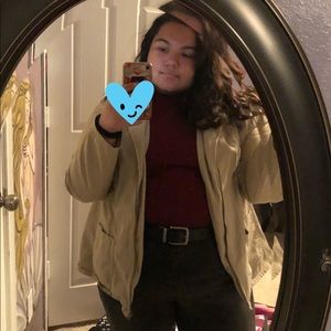 Meet your Posher, Estefany